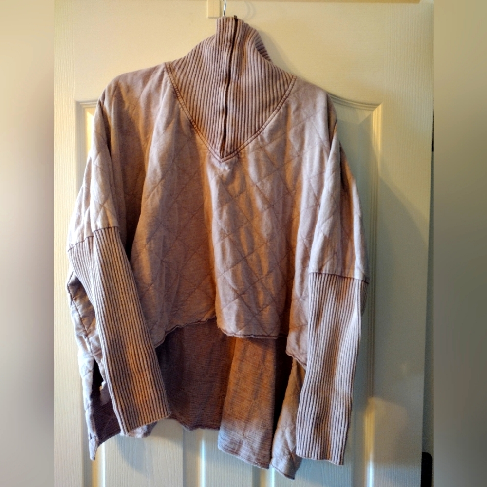 Free People Shiloh sweatshirt size M